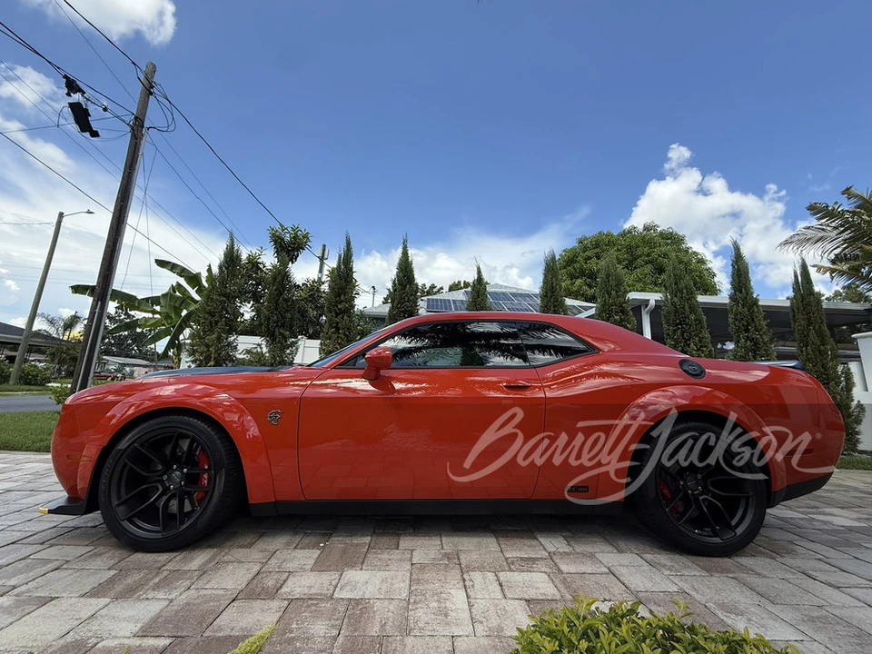 2023 Dodge Challenger SRT Hellcat 3rd Gen - Image 5 of 24