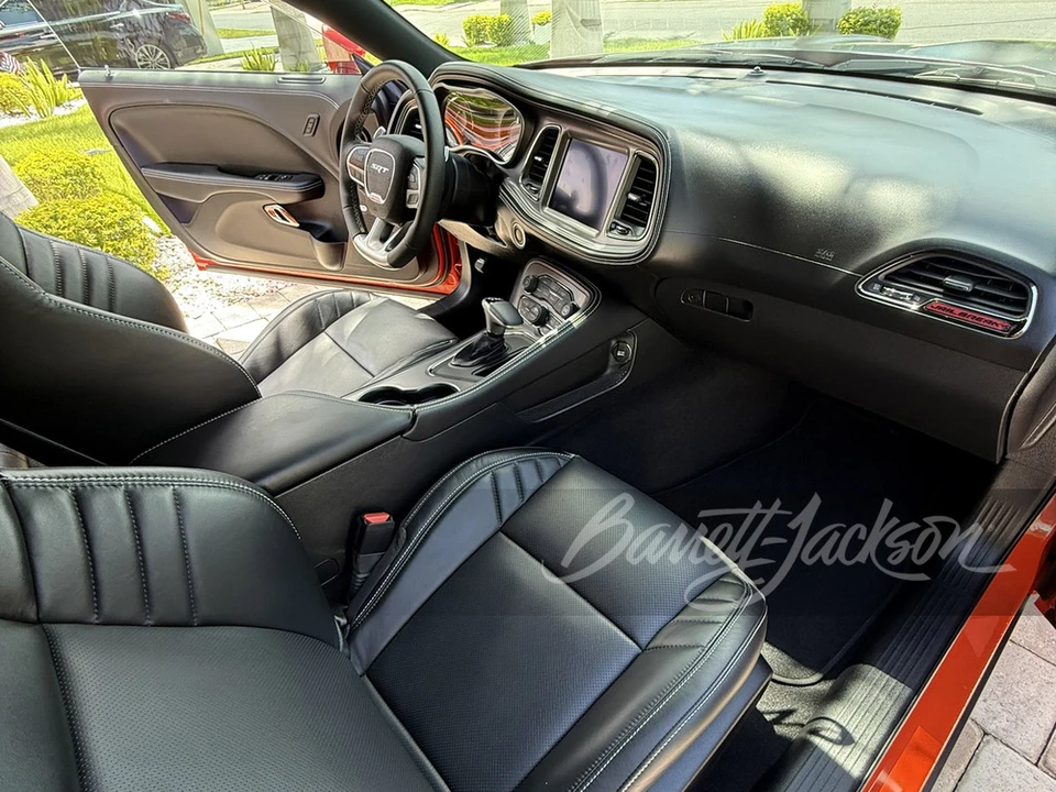 2023 Dodge Challenger SRT Hellcat 3rd Gen - Image 14 of 24