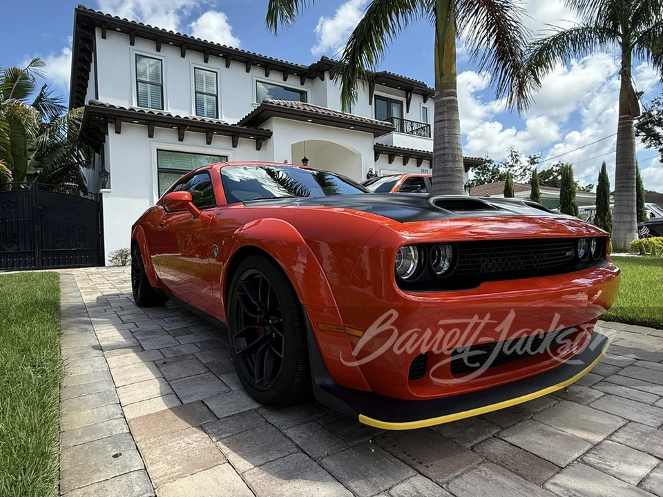 2023 Dodge Challenger SRT Hellcat 3rd Gen - Image 23 of 24