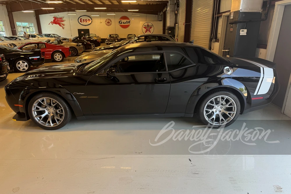2023 Dodge Challenger SRT Hellcat 3rd Gen - Image 5 of 5