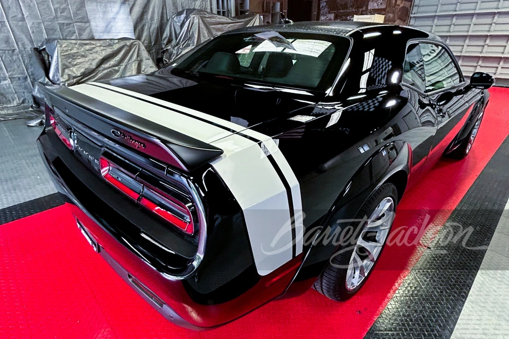 2023 Dodge Challenger SRT Hellcat 3rd Gen - Image 9 of 12