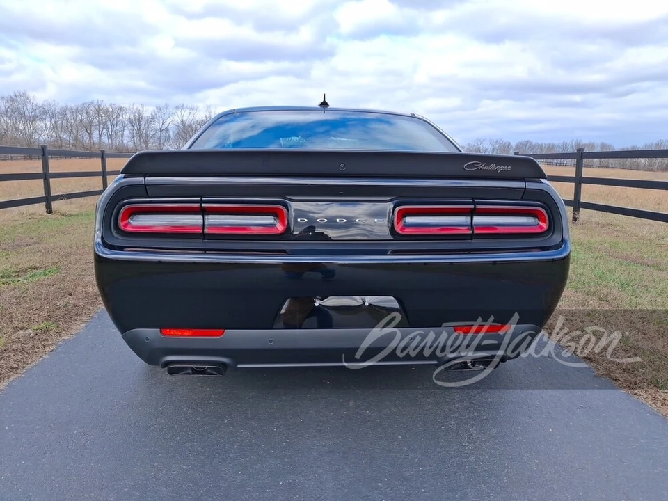 2023 Dodge Challenger SRT Hellcat 3rd Gen - Image 8 of 16