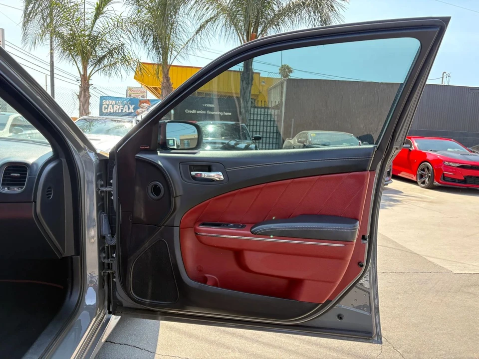 2023 Dodge Charger SRT Hellcat 7th Gen - Image 25 of 31