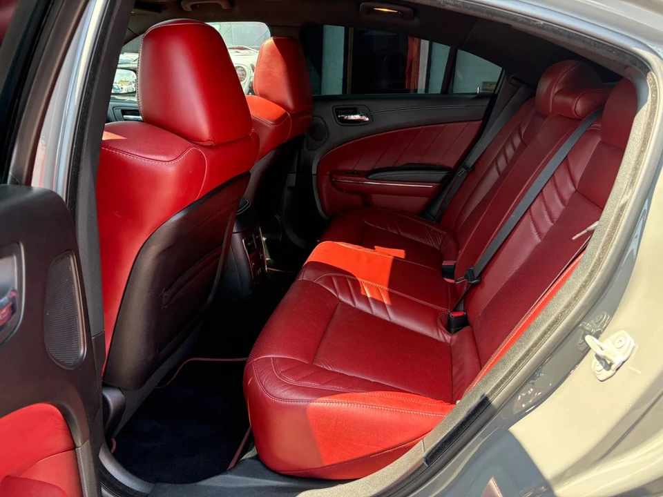 2023 Dodge Charger SRT Hellcat 7th Gen - Image 17 of 31