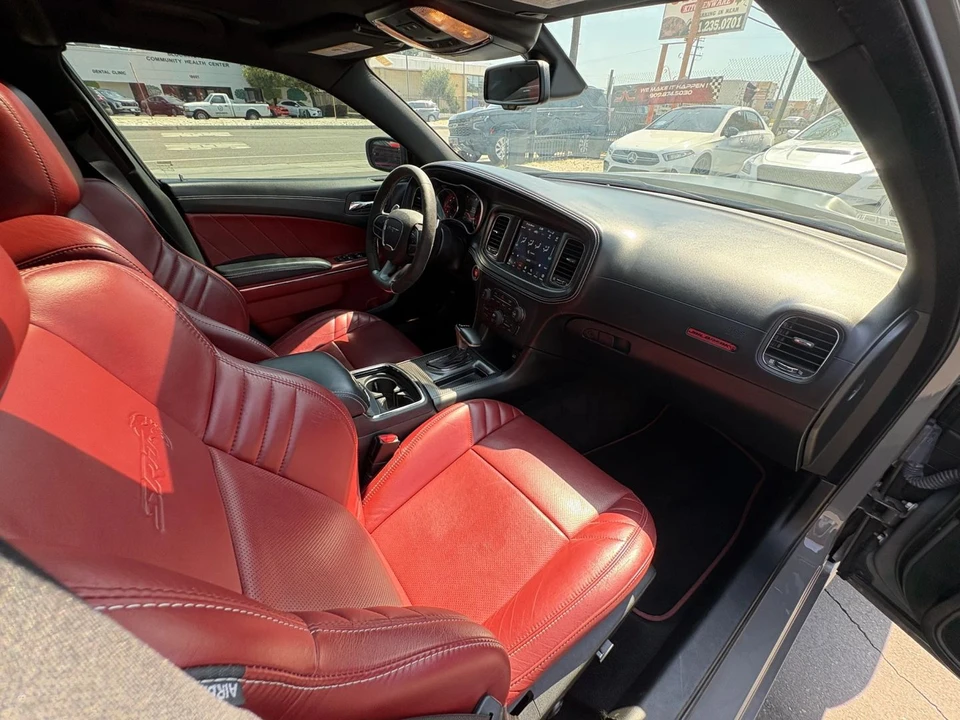 2023 Dodge Charger SRT Hellcat 7th Gen - Image 27 of 31
