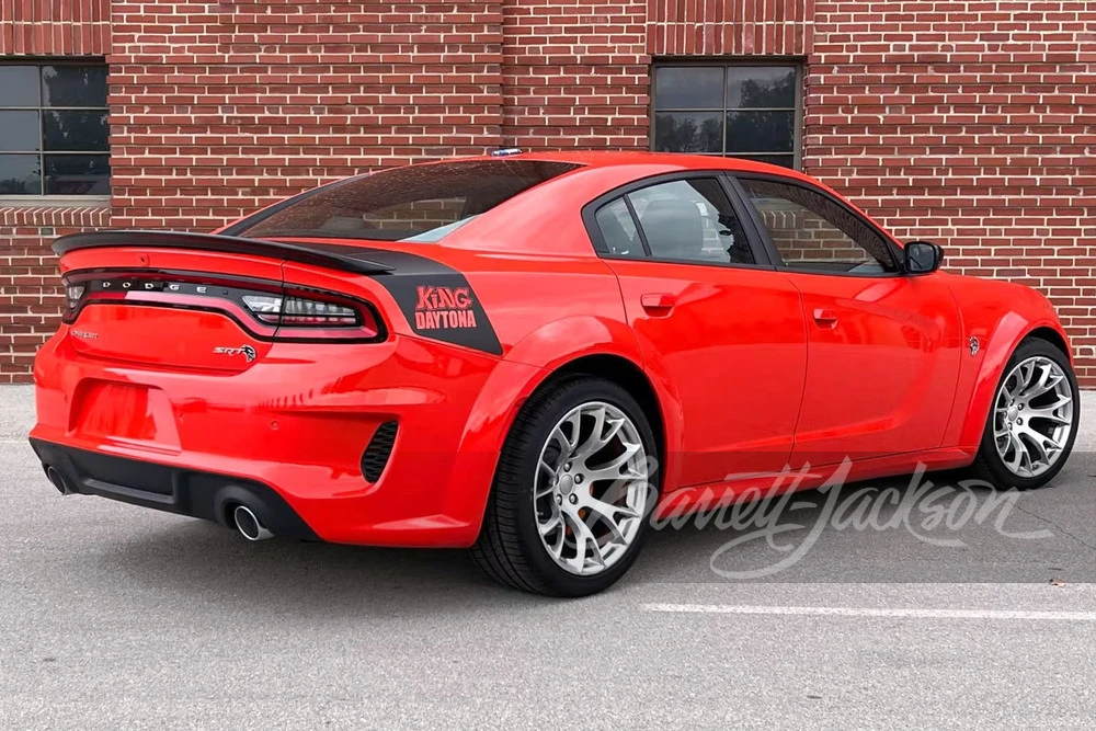 2023 Dodge Charger SRT Hellcat 7th Gen - Image 18 of 19