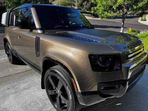 2023 Land Rover Defender 110 X-Dynamic SE