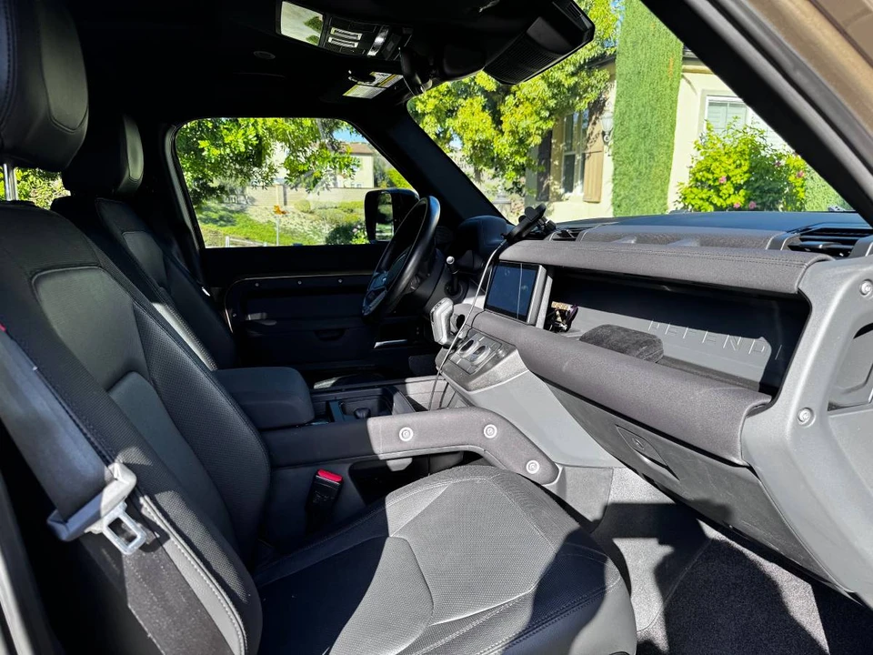 2023 Land Rover Defender L663 - Image 13 of 22