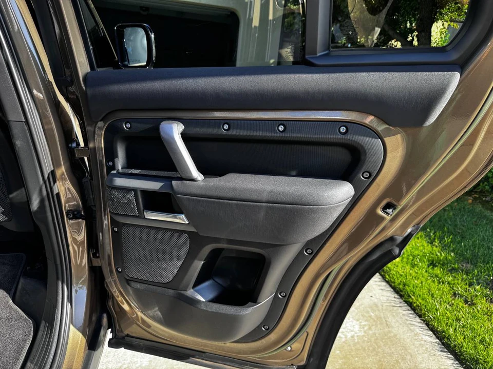 2023 Land Rover Defender L663 - Image 16 of 22