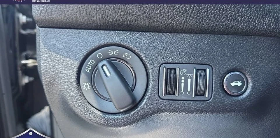 2023 Dodge Challenger 3rd Gen - Image 18 of 20