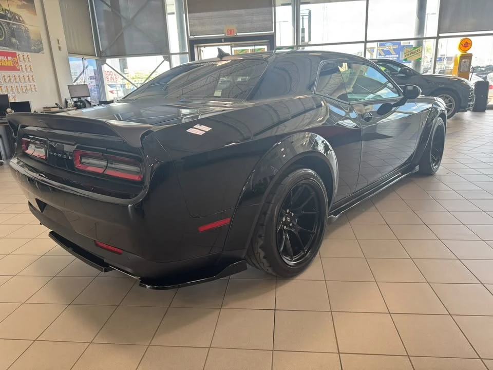 2023 Dodge Challenger SRT8 & 392 3rd Gen - Image 6 of 19