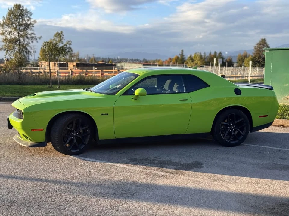 2023 Dodge Challenger 3rd Gen - Image 4 of 10