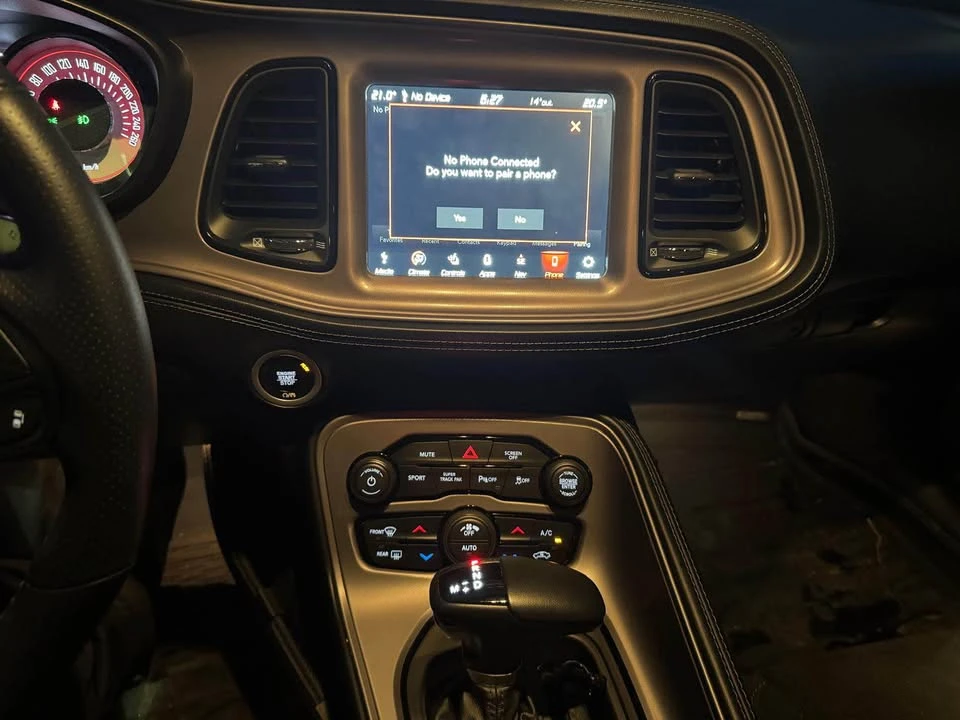 2023 Dodge Challenger 3rd Gen - Image 13 of 19