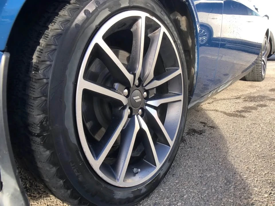 2023 Dodge Challenger 3rd Gen - Image 5 of 8