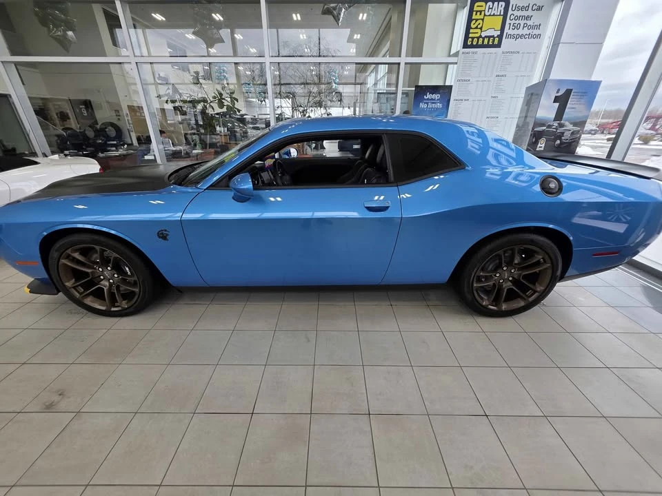 2023 Dodge Challenger 3rd Gen - Image 3 of 8