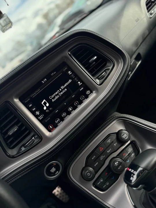 2023 Dodge Challenger 3rd Gen - Image 10 of 18