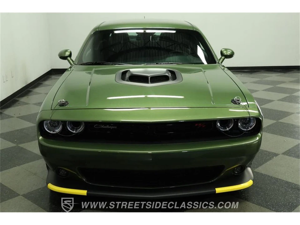 2023 Dodge Challenger 3rd Gen - Image 15 of 31