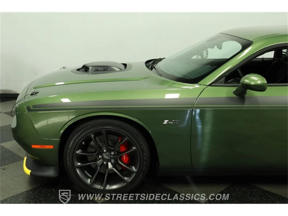 2023 Dodge Challenger 3rd Gen - Image 22 of 31