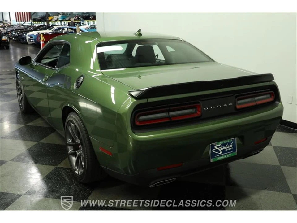 2023 Dodge Challenger 3rd Gen - Image 7 of 31