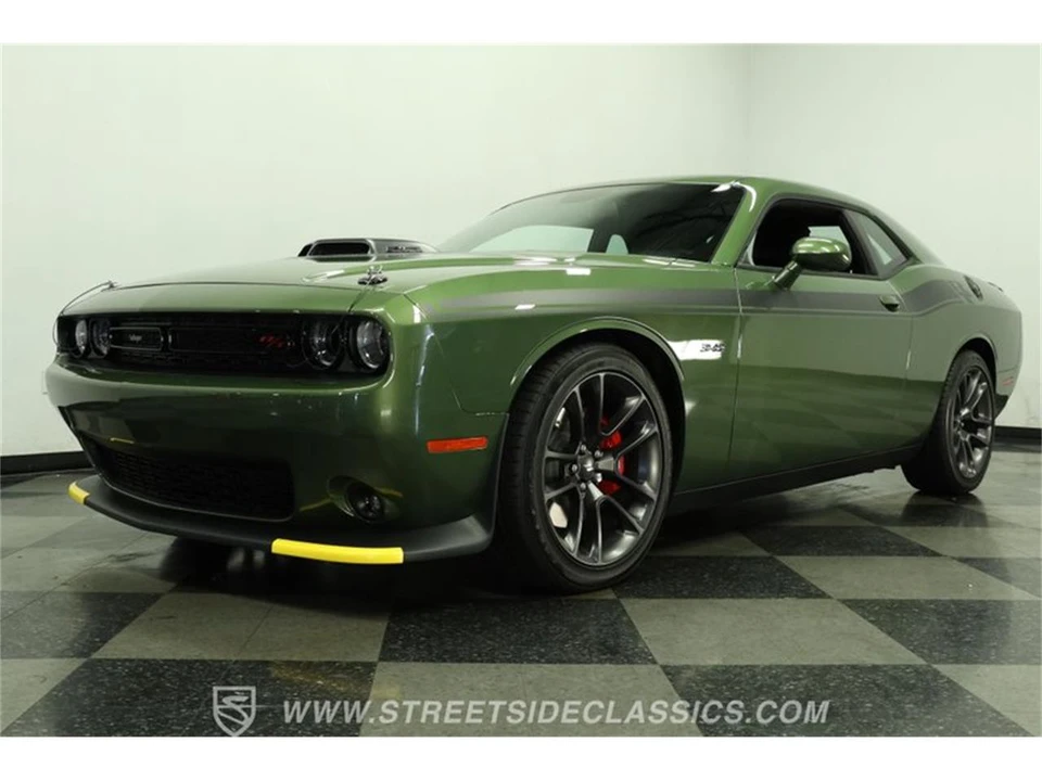 2023 Dodge Challenger 3rd Gen - Image 20 of 31