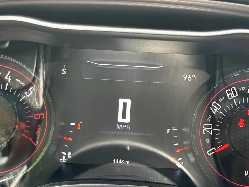 2023 Dodge Challenger 3rd Gen - Image 18 of 31