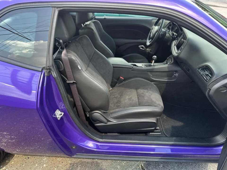 2023 Dodge Challenger 3rd Gen - Image 13 of 31