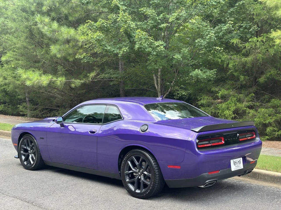 2023 Dodge Challenger 3rd Gen - Image 5 of 31
