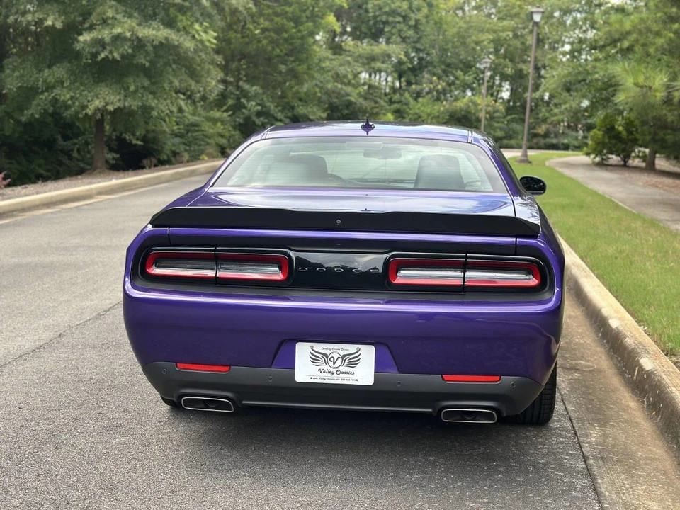 2023 Dodge Challenger 3rd Gen - Image 24 of 31