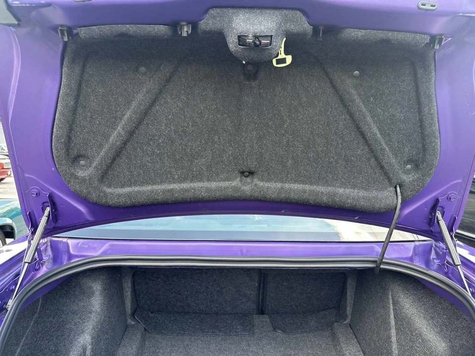 2023 Dodge Challenger 3rd Gen - Image 28 of 31