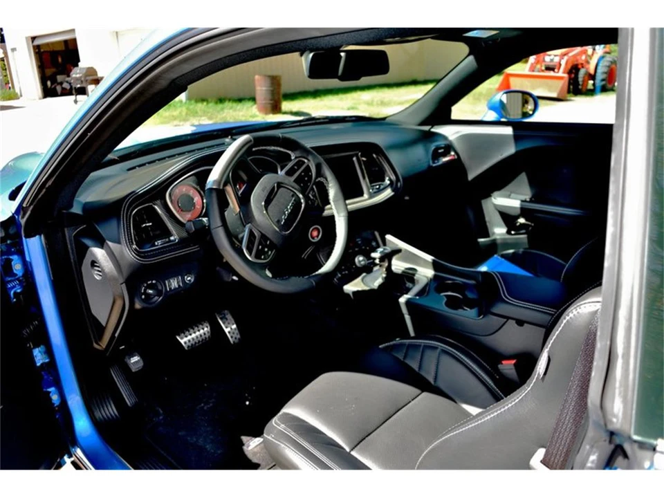 2023 Dodge Challenger 3rd Gen - Image 21 of 31