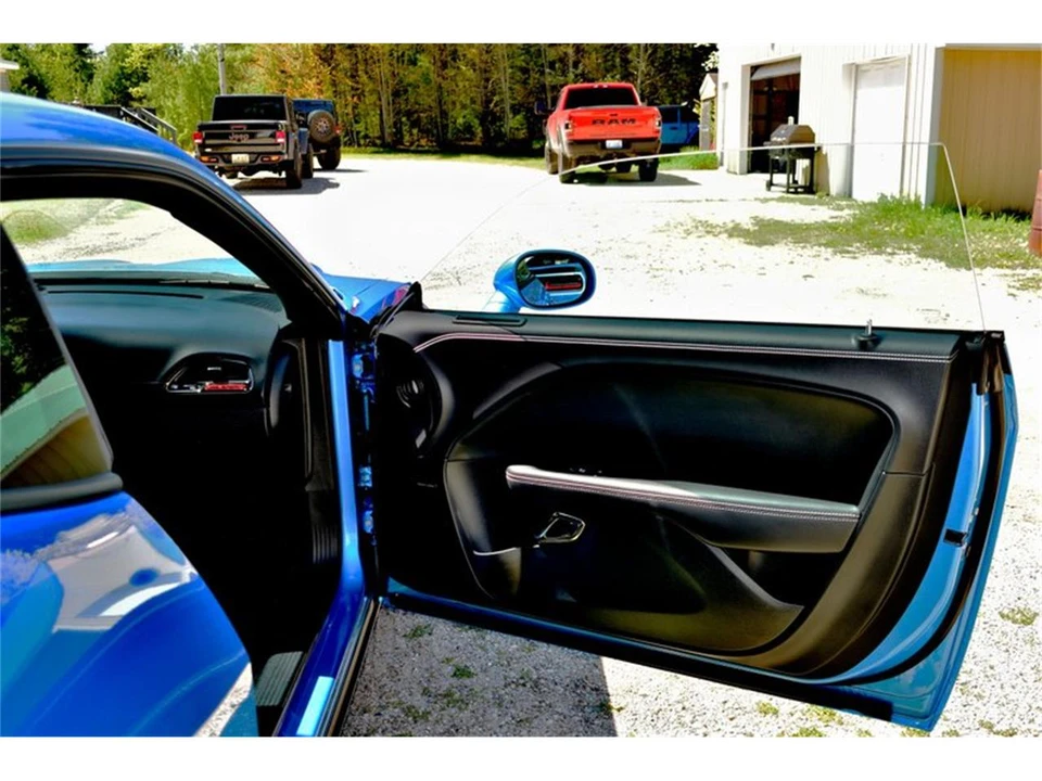 2023 Dodge Challenger 3rd Gen - Image 26 of 31
