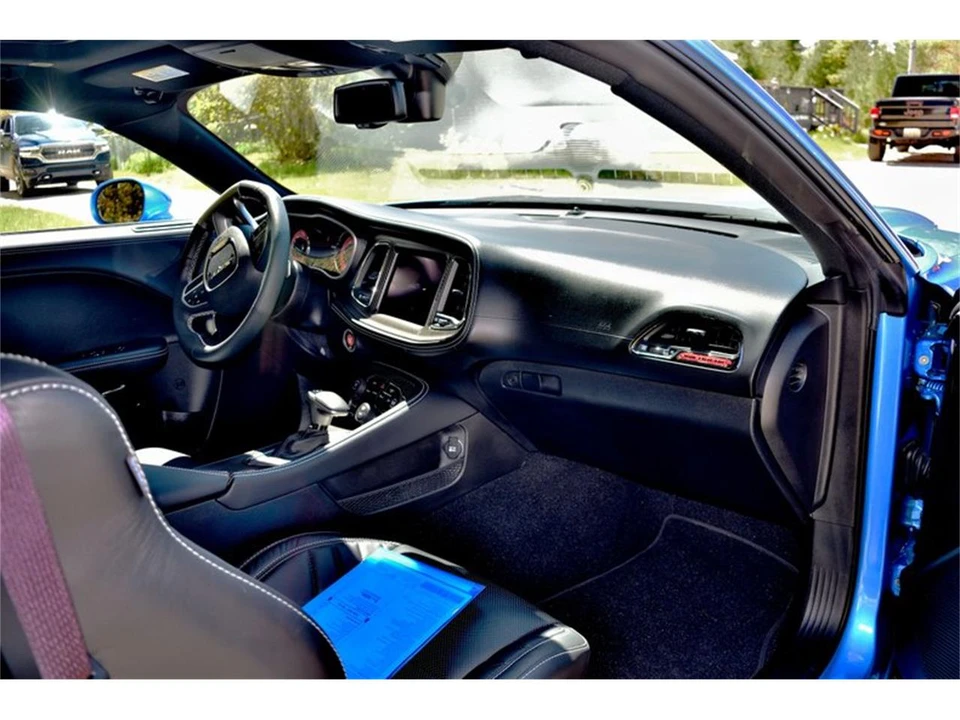 2023 Dodge Challenger 3rd Gen - Image 28 of 31