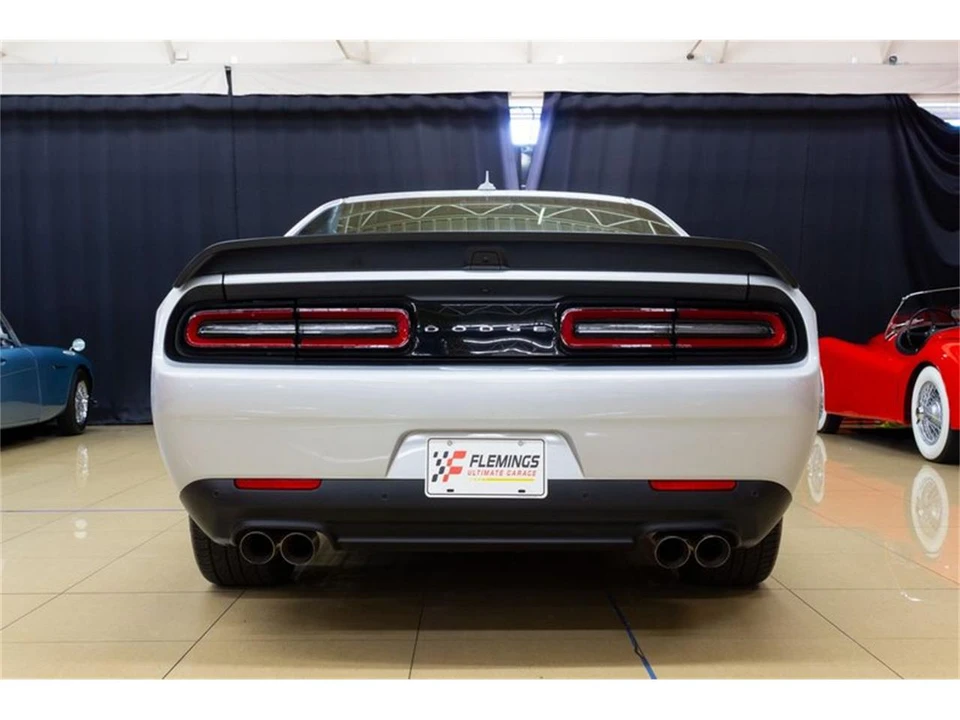 2023 Dodge Challenger 3rd Gen - Image 15 of 31