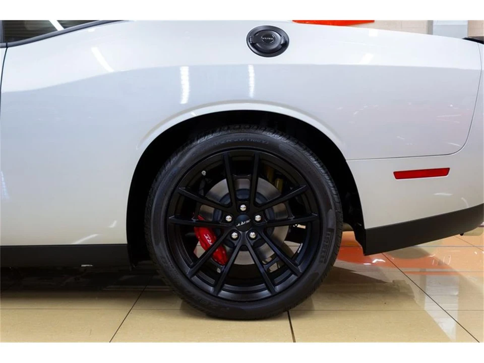 2023 Dodge Challenger 3rd Gen - Image 9 of 31