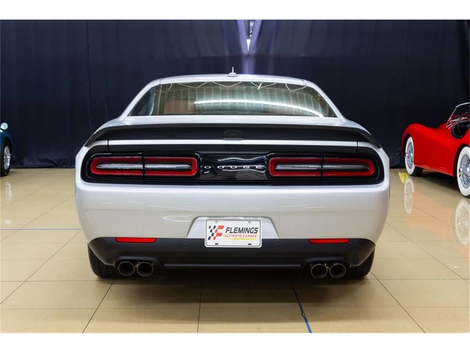 2023 Dodge Challenger 3rd Gen - Image 14 of 31