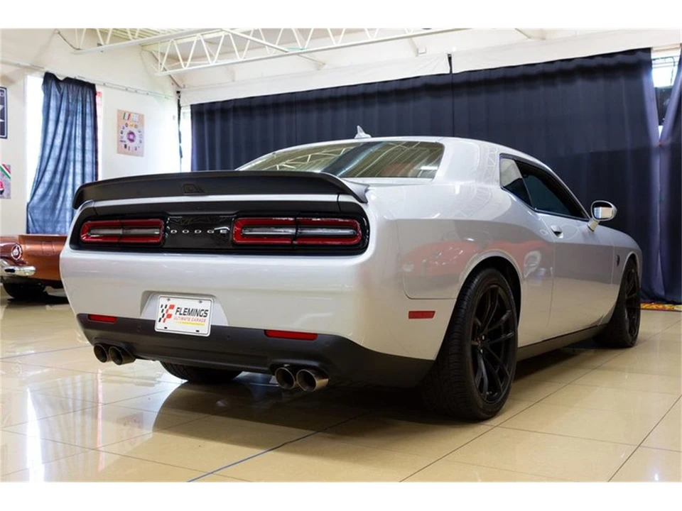 2023 Dodge Challenger 3rd Gen - Image 20 of 31