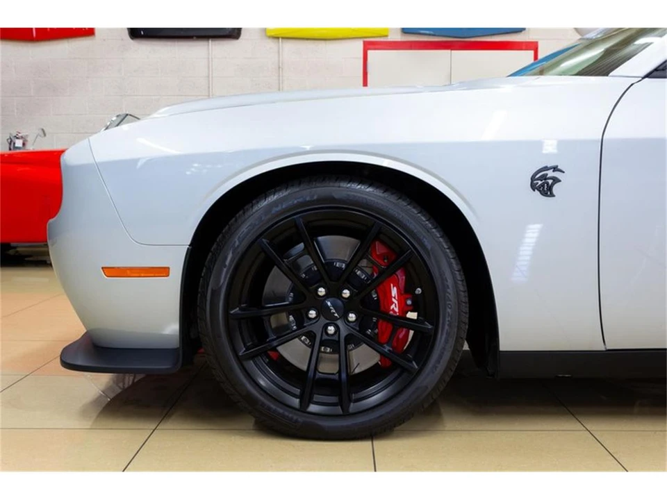 2023 Dodge Challenger 3rd Gen - Image 8 of 31