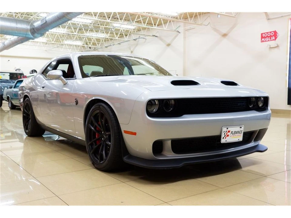 2023 Dodge Challenger 3rd Gen - Image 30 of 31