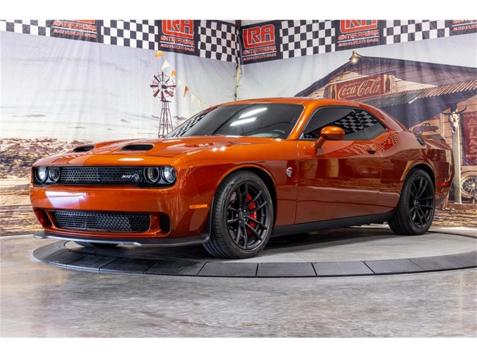 2023 Dodge Challenger 3rd Gen - Image 2 of 31
