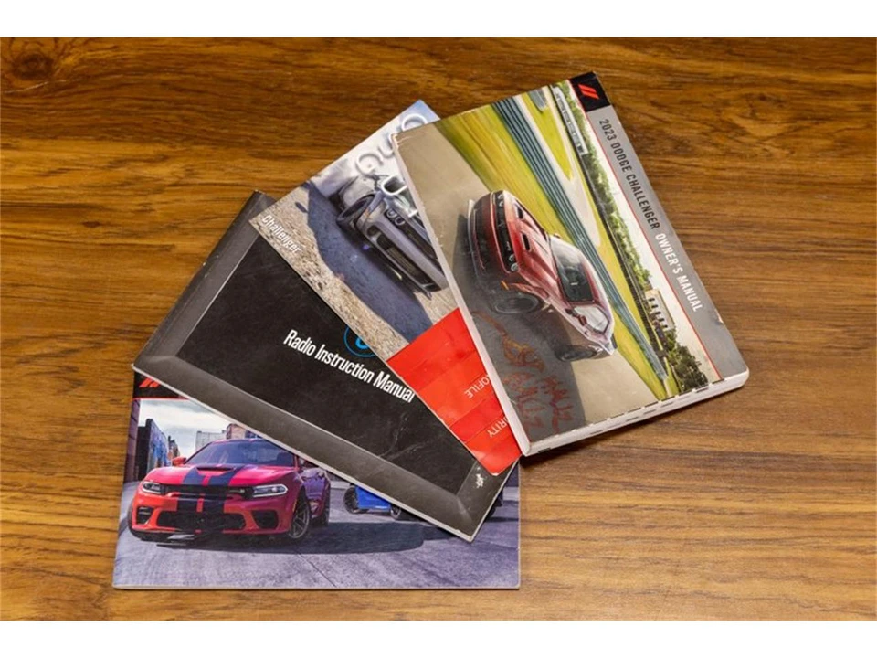 2023 Dodge Challenger 3rd Gen - Image 29 of 31