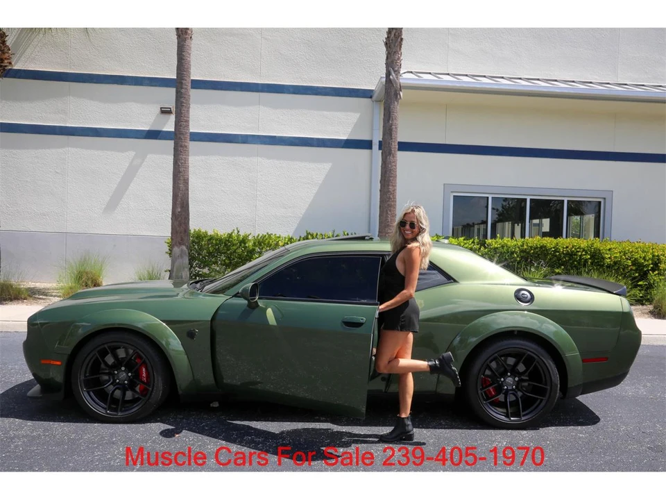 2023 Dodge Challenger 3rd Gen - Image 19 of 31