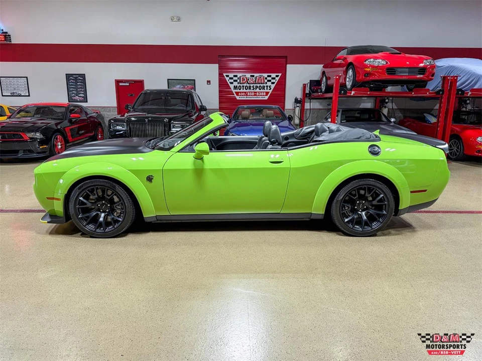 2023 Dodge Challenger 3rd Gen - Image 2 of 31