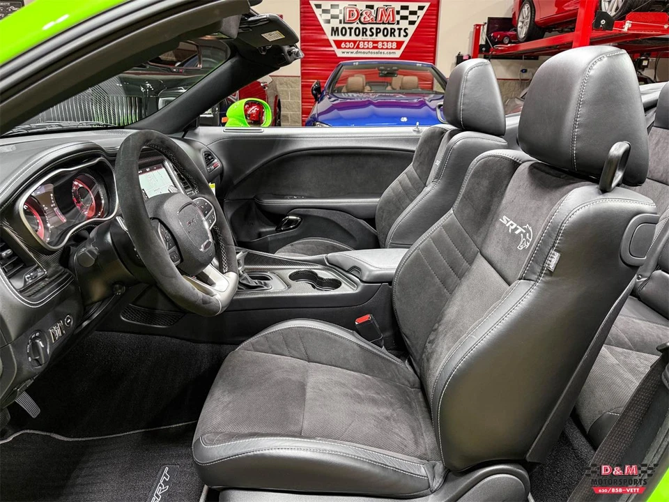2023 Dodge Challenger 3rd Gen - Image 14 of 31