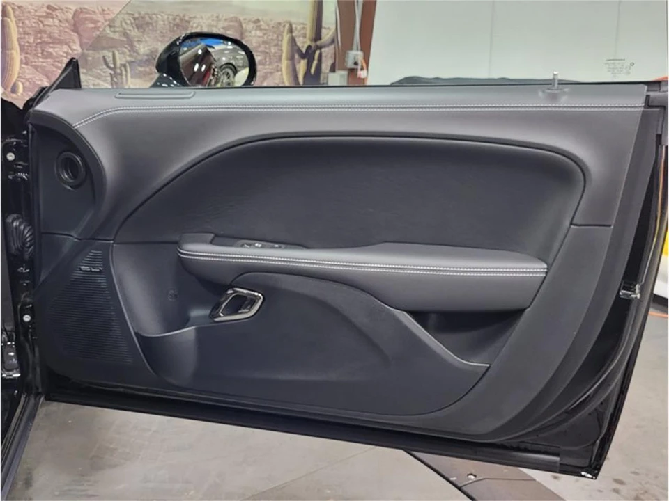 2023 Dodge Challenger 3rd Gen - Image 19 of 31