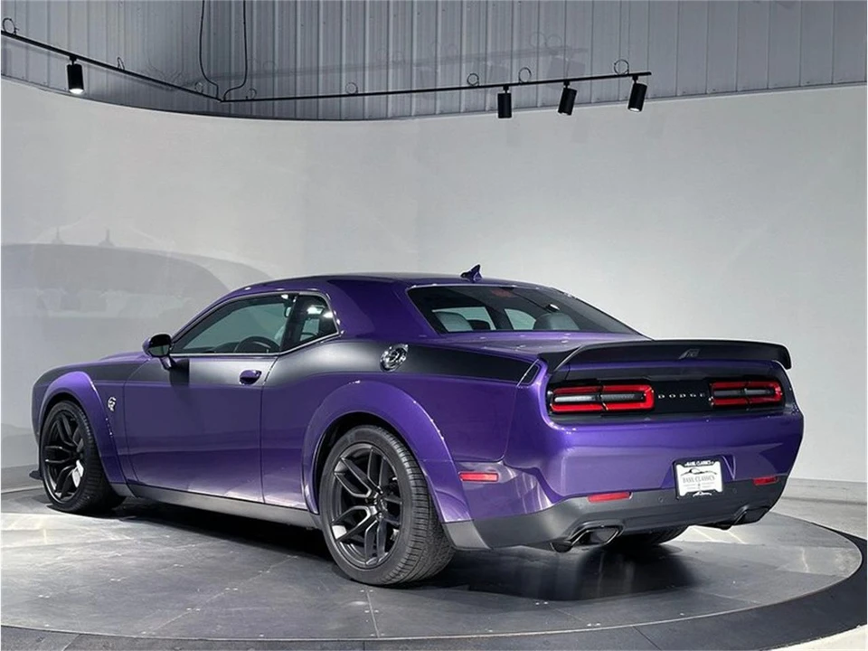 2023 Dodge Challenger 3rd Gen - Image 9 of 31