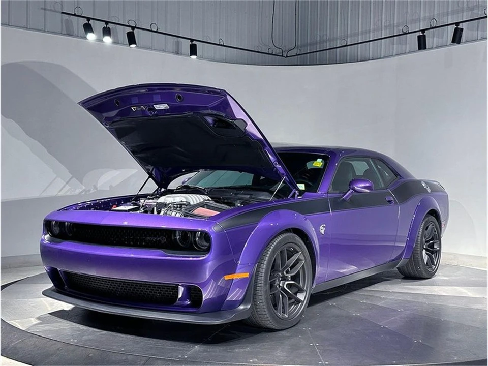 2023 Dodge Challenger 3rd Gen - Image 29 of 31
