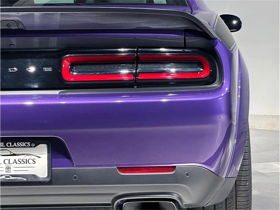 2023 Dodge Challenger 3rd Gen - Image 8 of 31