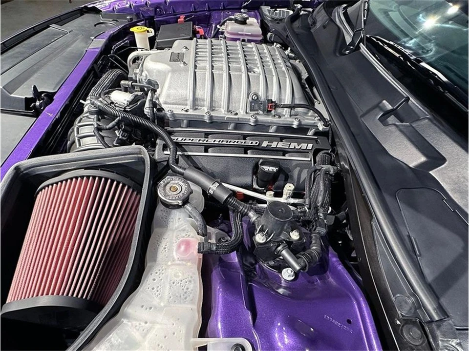 2023 Dodge Challenger 3rd Gen - Image 27 of 31