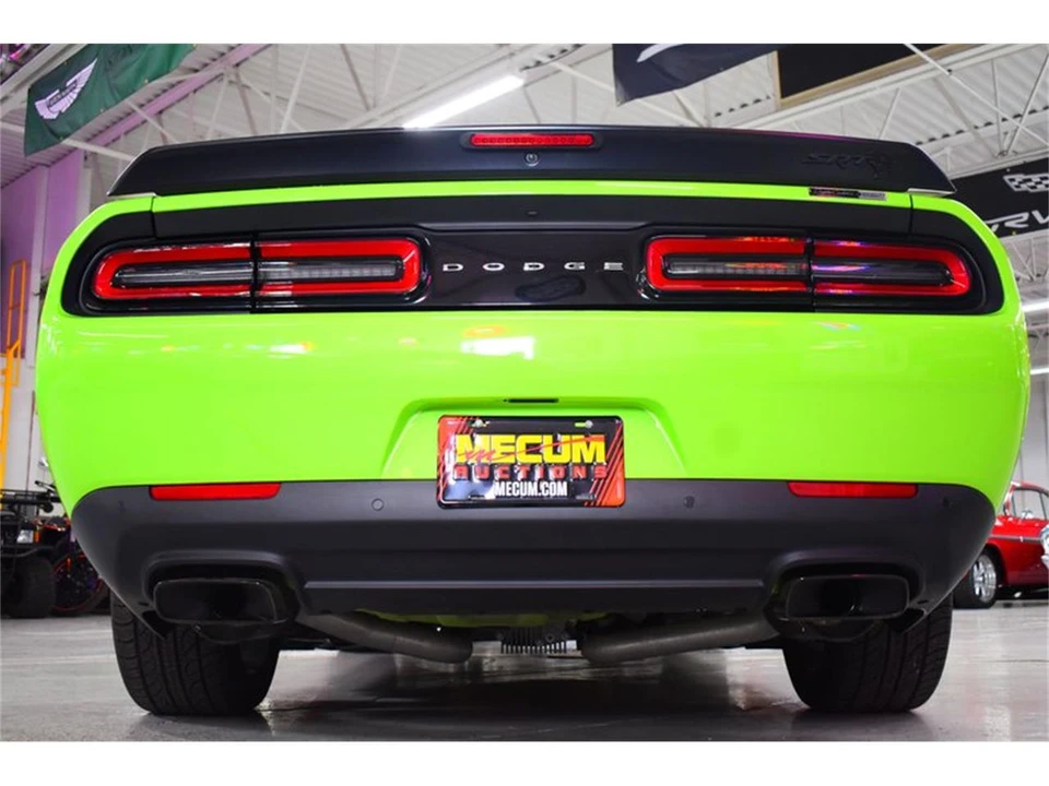 2023 Dodge Challenger 3rd Gen - Image 16 of 31
