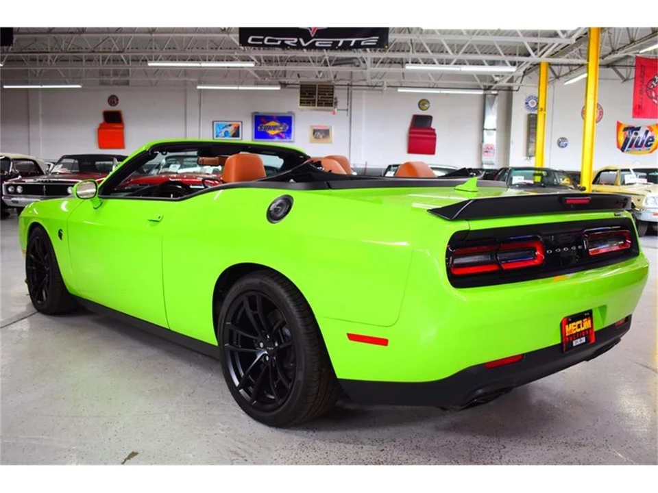 2023 Dodge Challenger 3rd Gen - Image 17 of 31